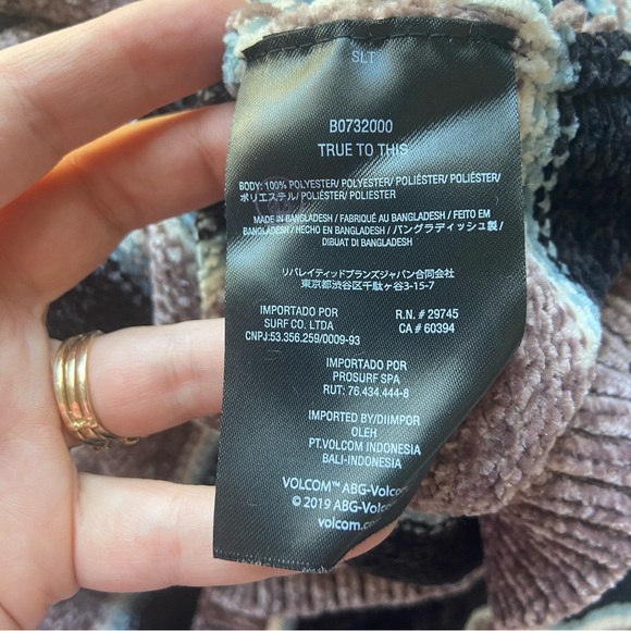 Volcom Long Sleeve Stripe Pullover Sweater Women's Large - Picture 5 of 5